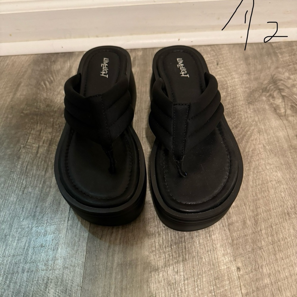 New, Black wedge sandal